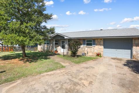 115 Village Drive Kerrville TX 78028