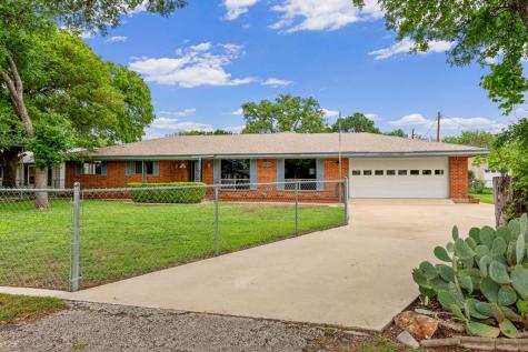 133 Oak Way Kerrville TX 78028