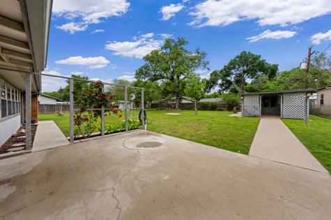 133 Oak Way Kerrville TX 78028