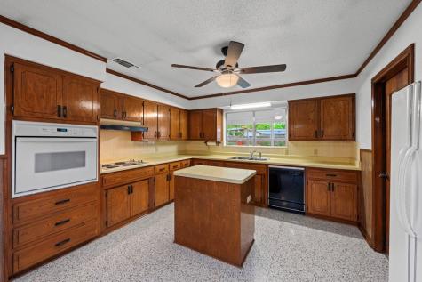 133 Oak Way Kerrville TX 78028