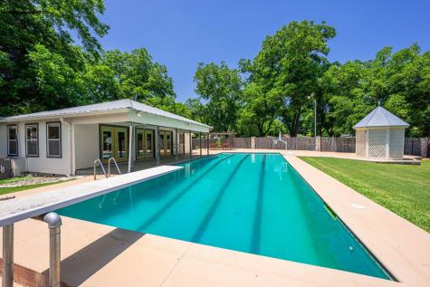 311 Crockett Street Fredericksburg TX 78624