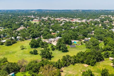 311 Crockett Street Fredericksburg TX 78624