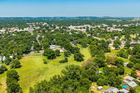 311 Crockett Street Fredericksburg TX 78624
