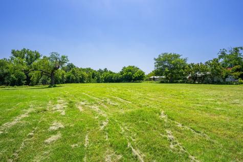 311 Crockett Street Fredericksburg TX 78624