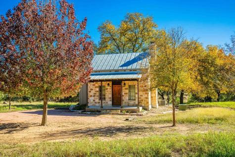 183 Teton Lane Fredericksburg TX 78624