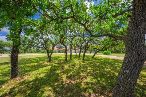 5013 Zenner-ahrens Road Kerrville TX 78028