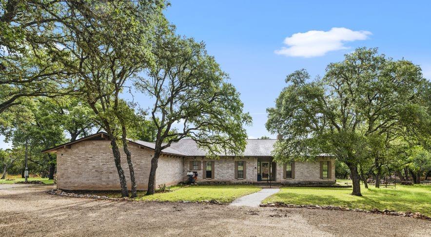 325 Cedar Ridge Kerrville TX 78028