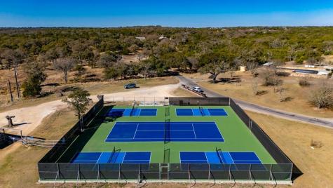 325 Cedar Ridge Kerrville TX 78028