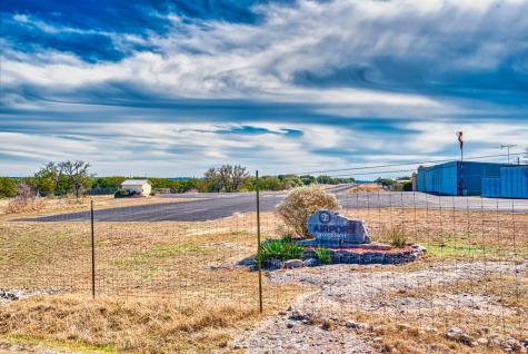325 Cedar Ridge Kerrville TX 78028