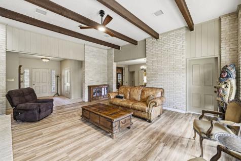 325 Cedar Ridge Kerrville TX 78028