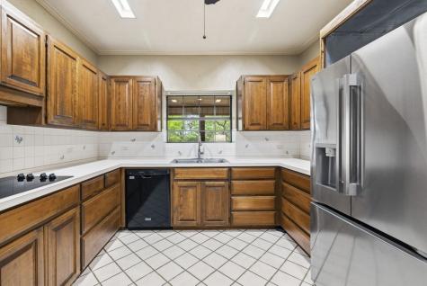 325 Cedar Ridge Kerrville TX 78028