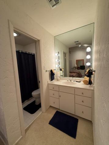 220 #11 Riverhill Club Lane Kerrville TX 78028