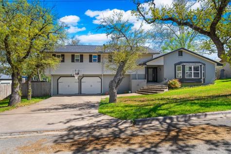 711 Cardinal Drive Kerrville TX 78028