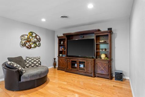 711 Cardinal Drive Kerrville TX 78028