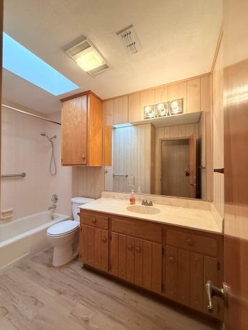 404 Mack Hollimon Drive Kerrville TX 78028