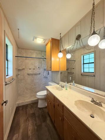 404 Mack Hollimon Drive Kerrville TX 78028