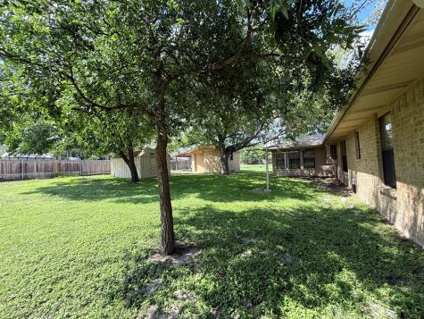 404 Mack Hollimon Drive Kerrville TX 78028