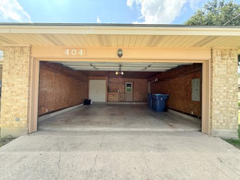 404 Mack Hollimon Drive Kerrville TX 78028