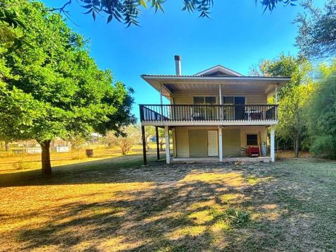 9 Oak Lane Camp Wood TX 78833