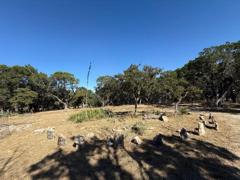 610 Leroy Road Kerrville TX 78028