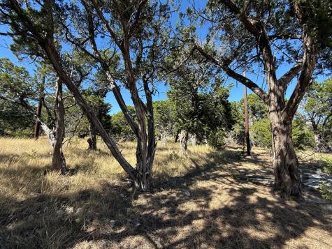 610 Leroy Road Kerrville TX 78028