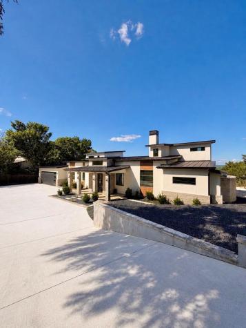 270 Lehmann Drive Kerrville TX 78028