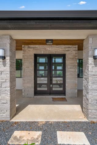 270 Lehmann Drive Kerrville TX 78028