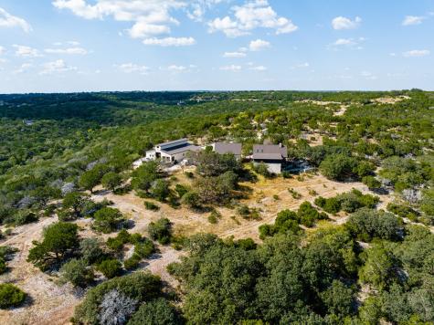 320 Overland Trail Hunt TX 78024