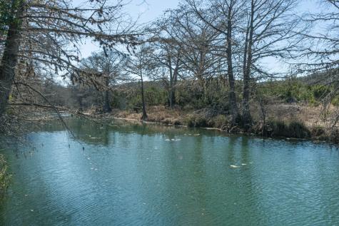 320 Overland Trail Hunt TX 78024