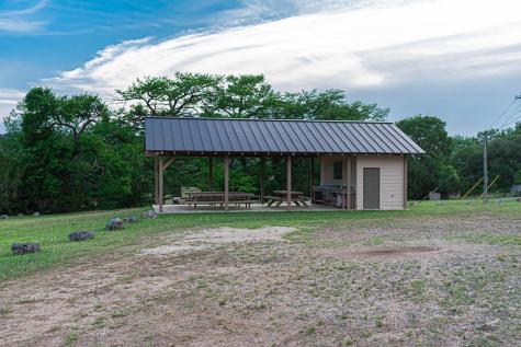 320 Overland Trail Hunt TX 78024
