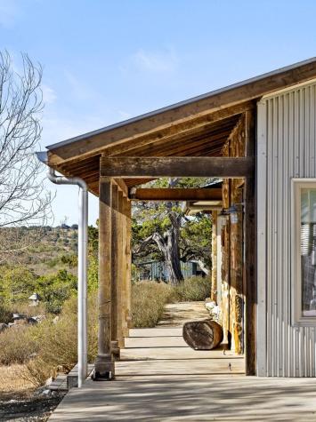 1292 Upper Turtle Creek Kerrville TX 78028