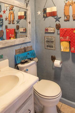 290 Japonica Road Hunt TX 78024