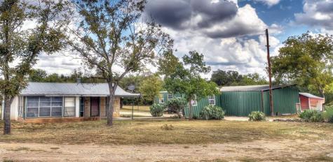 201 7th Street Leakey TX 78873