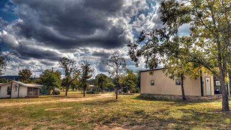 201 7th Street Leakey TX 78873