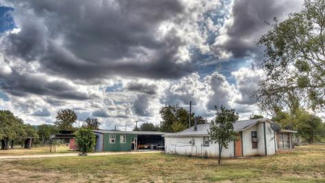 201 7th Street Leakey TX 78873
