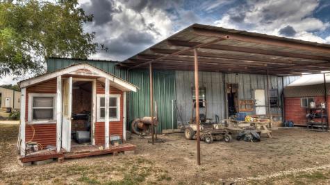 201 7th Street Leakey TX 78873