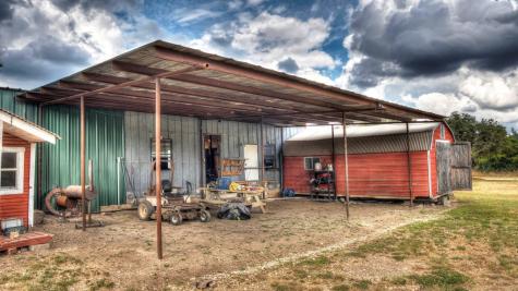 201 7th Street Leakey TX 78873