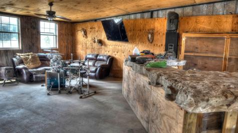 201 7th Street Leakey TX 78873