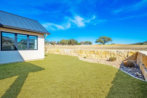1025 Comanche Hills Drive Kerrville TX 78028