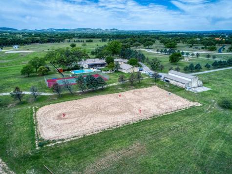676 Highgate Bandera TX 78003