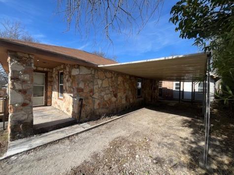 1416 Fifth Street Kerrville TX 78028