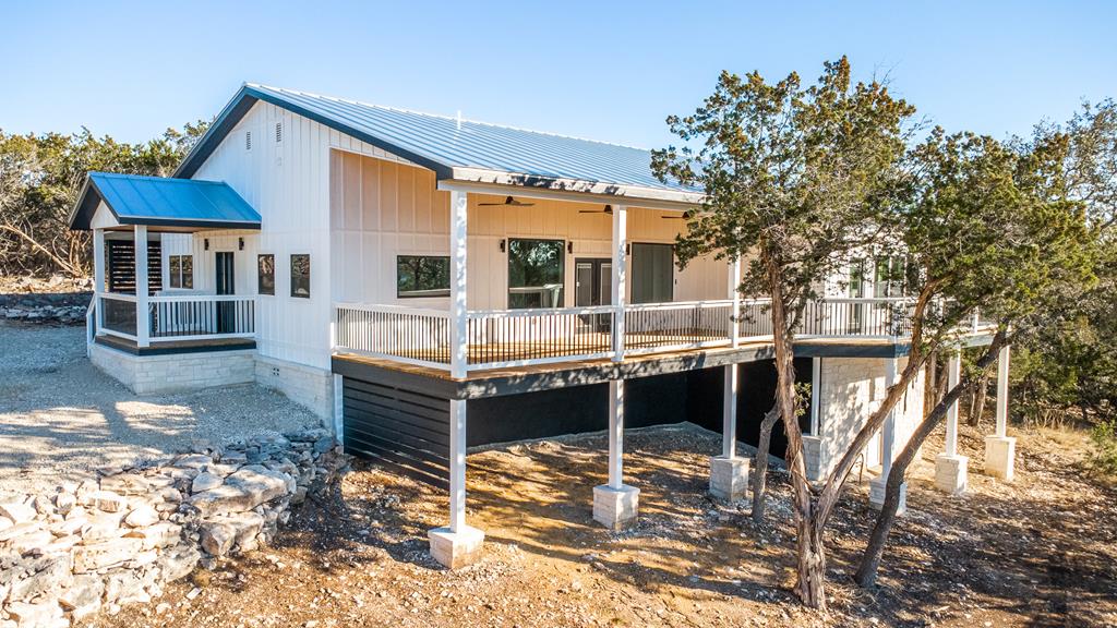 183 Wood Trail Kerrville TX 78028