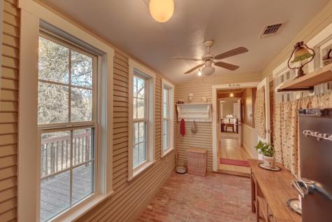 507 Travis Street Fredericksburg TX 78624