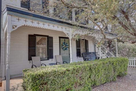 507 Travis Street Fredericksburg TX 78624