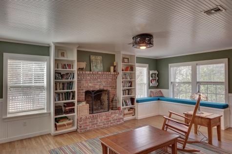 507 Travis Street Fredericksburg TX 78624