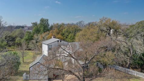 507 Travis Street Fredericksburg TX 78624