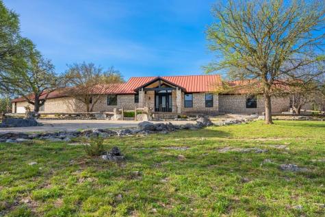 377 Shin Oak Way Kerrville TX 78028