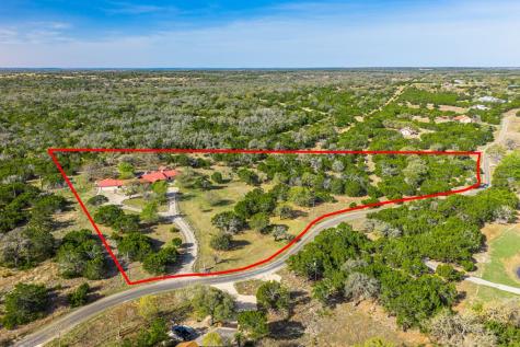 377 Shin Oak Way Kerrville TX 78028