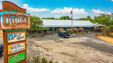 377 Shin Oak Way Kerrville TX 78028