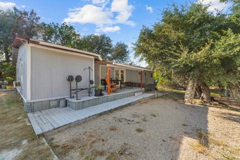 1602 Broad Oak Drive Bandera TX 78003